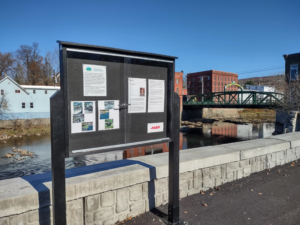 Welcome center kiosk at 44 Main Street in Richford alongside the Missisquoi River.